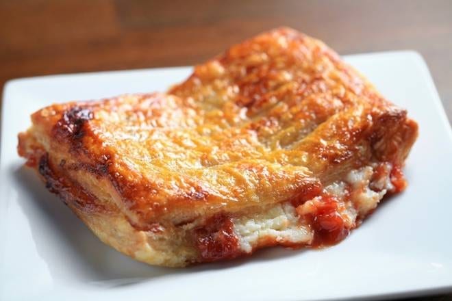 Guava Cheese Pastry (Half Dozen).